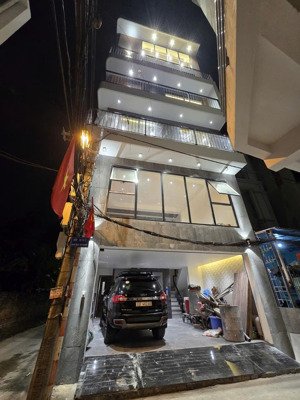 phố gia thượng- lô góc 3 mặt thoáng, 50m/57m, 7 tầng thang máy 650kg, full nội thất nhập khẩu