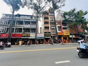 bán nhà mặt tiền nguyễn chí thanh, p15, quận 5, dt: 4,2m x 16m, 5 tầng, giá 26,5 tỷ