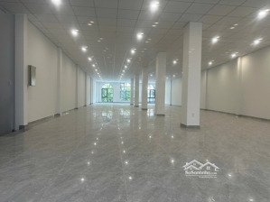 cho thuê tòa nhà đường phan văn hớn, xã bà điểm, tp.hcm