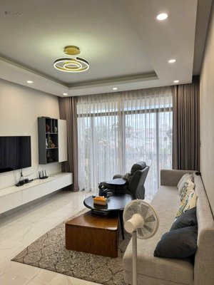 bán căn hộ mỹ phước , phú mỹ hưng , quận 7 , dt:100m2 , 2pn,2wc, giá :5.4 tỷ .lh: thư
