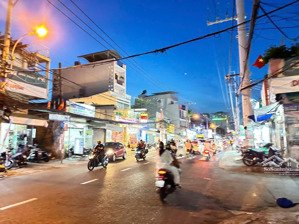 super hot !! mt âu cơ diện tích khủng chỉ 125 triệu /m2 !