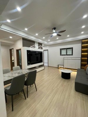 chính chủ bán căn 3 ngủ 78m2 sổ đỏ tại nơ 4a linh đàm full nội thất mới xịn giá 5,9 tỷ