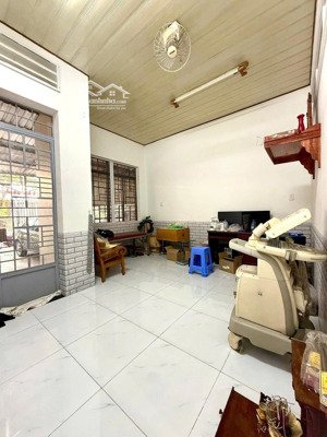 bán nhà kdc hiệp thành 1, (2 mặt tiền trước sau) 125m2 thổ cư 100% chỉ 3.6 tỷ