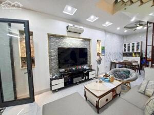 BÁN NHANH NHÀ ĐẸP TÂY HỒ- XUÂN LA-LÔ GÓC VUÔNG VẮN- TRƯỚC NHÀ CỰC RỘNG THOÁNG VĨNH VIÊN- NGÕ THÔNG- 11 TỶ