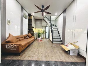 chỉ 6,2 tỷ có nhà tây sơn đống đa, nhà căn góc mặt ngõ 100 tây sơn