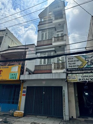 siêu phẩm mặt tiền khu vip dòng họ lê 72m2, chỉ 9 tỷ