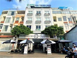 bán tòa nhà mặt tiền trần hưng đạo - dt: 12 x 36m - cn: 450m2 - hầm + 4 tầng - giá bán: 90 tỷ tl