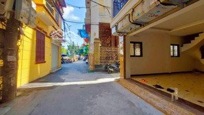 hiếm: tòa nhà ở kết hợp vpcty tại phố lạc long quân chỉ 18.x tỷ 