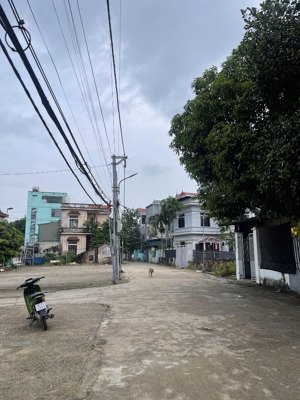 chính chủ gửi bán nhà đẹp bìa làng tằng my, nam hồng đông anh diện tích: 111m đã c