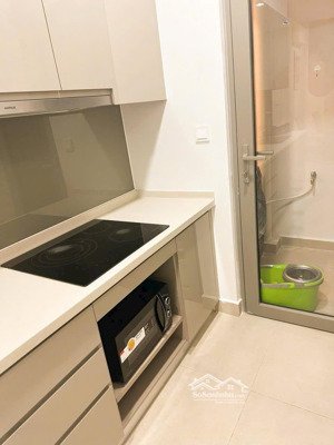 cần tiền kinh doanh bán gấp căn hộ botanic towers, phú nhuận 93m2 2pn2wc 2tỷ350 triệu