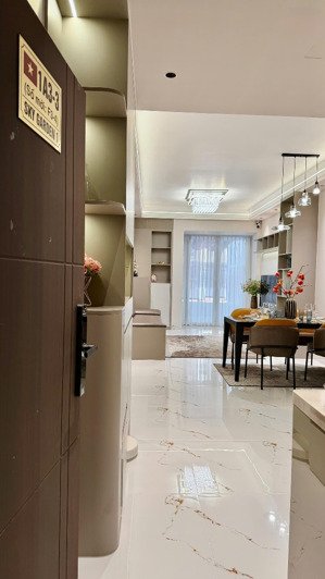 cho thuê căn hộ sân vườn sky garden 1 pmh - 2pn