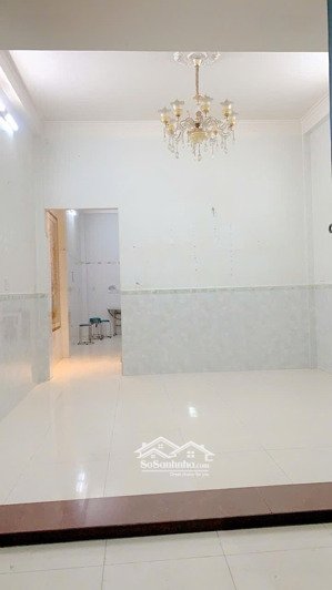 bán nhà hẻm 1/ khu tân hương, 4.5x11.5m, nhà 1 lầu, giá 6.25 tỷ