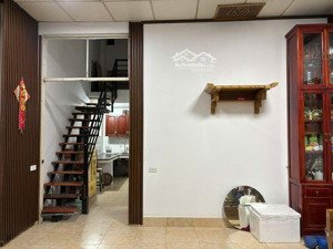 nhà nguyên căn đủ đồ chỉ việc vào ở