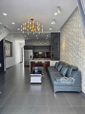 hot! nhà phố f0 chủ đầu tư ngay trung tâm dĩ an, sổ hồng cầm tay sổ sẵn cầm tay 115m2