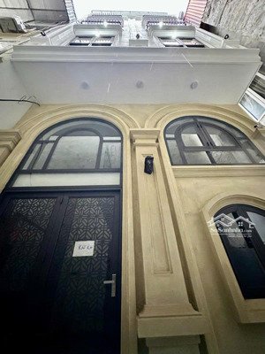 nhà đẹp phú thượng - tây hồ - 6 tầng thang máy fuji - nội thất nhập khẩu - 2 thoáng trước sau