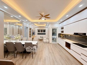 bán căn góc chính 3 ngủ 2wc 81m tim tường full mới đẹp giá 4tyxx