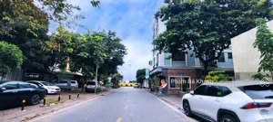 bán nhà gia thụy, long biên, phân lô, gara ô tô, 71m2, 4 tầng, mt5.5m, giá 17 tỷ