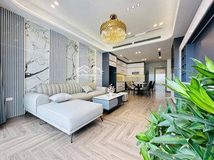 thang máy hơn 8 tỷ! hoàng quốc việt, ngõ rộng, 3 thoáng, 6 tầng thang máy, nhà mới full đồ, 40m2*6t