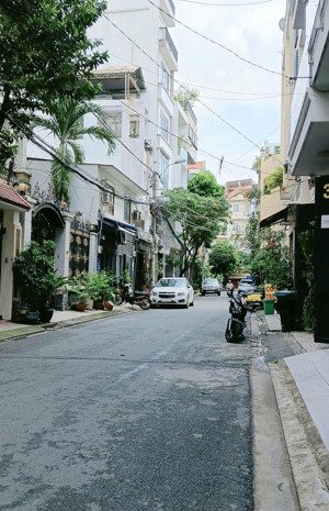 ngay cộng hòa, phường 4, trung tâm quận tân bình, 105m2, 20.5tỷ