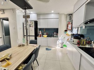 giảm 6 tỷ-bán nhà mặt tiền hẻm kinh doanh 15m có vỉa hè -dt 198m-5 tầng đang kinh doanh