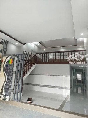 tôi chính chủ cần bán nhà gác lửng mặt tiền đại la 6, hòa sơn, hòa vang