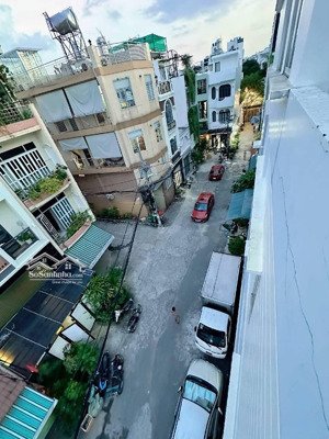 gốc 2mặt hẻm 10m, 4tầng sân thượng, 4x13m, kinh doanh cực đỉnh, ngay aoen celadon tân phú.