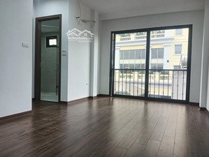 bán nhà riêng 45m2, 7 tầng, thang máy tại cát linh, đống đa, giá cực chất chỉ với 14,6 tỷ,