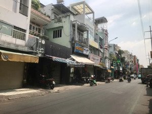 bán nhà mặt tiền nguyễn thượng hiền, quận 3, 30 m2 giá chỉ 8 tỷ.