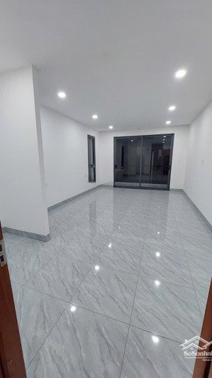 cho thuê nhà 4 tầng đã hoàn thiện trên đường tường vi góc khe thoáng - kđt ecocity