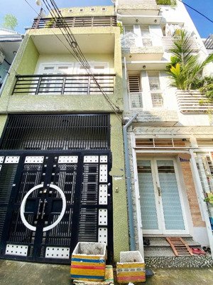 hẻm xe hơi - dt 42m2 - nhà 3 tầng -ngang 4 dài 11 - đường âu cơ - phường tân sơn nhì. gia 6,x ty