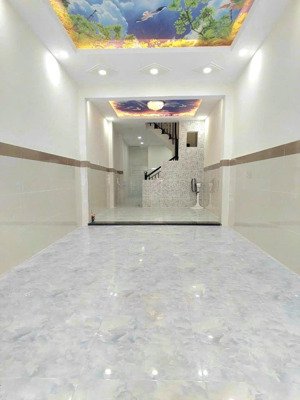 nhà thuê 4pn 3wc sân thượng - hẻm xe hơi thống nhất - phường 16 - gò vấp giá 13 triệu