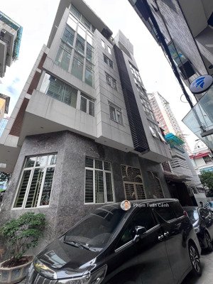 siêu hiếm
phân lô vip láng hạ , ba đình dt 105m x7 tầng, mt 16m lô góc
giá chào nhỉnh 60 tỷ