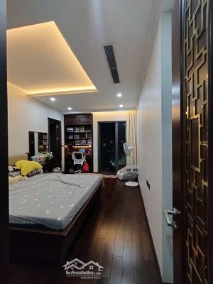 bán nhà phú diễn phân lô ô tô tránh, vỉa hè, 68m² x 5 tầng, cạnh đh tài nguyên môi trường, ga metro