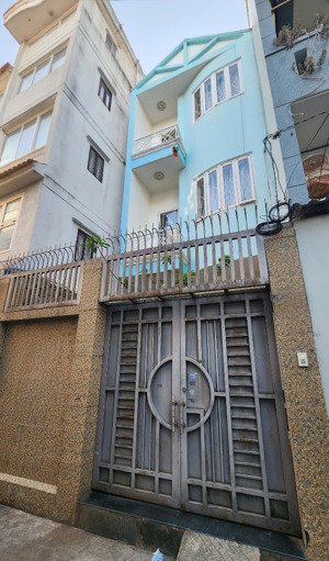 bán nhà riêng hxh hoàng hoa thám, phú nhuận, 3 tầng btct / 67m2 / giá 8.5 tỷ.