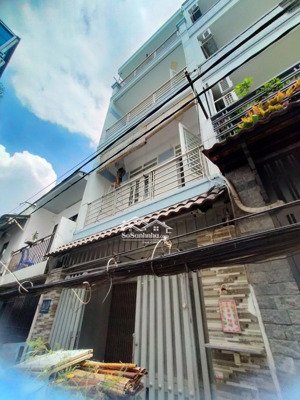 bán nhà 36m2, 4 tầng, 4pn, 3wc hẻm thông sạch đẹp, tại bùi minh trực, quận 8, giá 5,5 tỷ, hot!