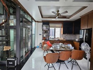 bán gấp liền kề la casta văn phú 90m2, trục chính, 2 mặt đường, siêu kinh doanh nhỉnh 22 tỷ