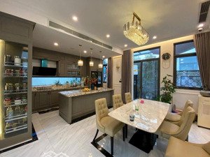 bán gấp liền kề văn phú 90m2 thang máy full nội thất kinh doanh nhỉnh 2x tỷ.