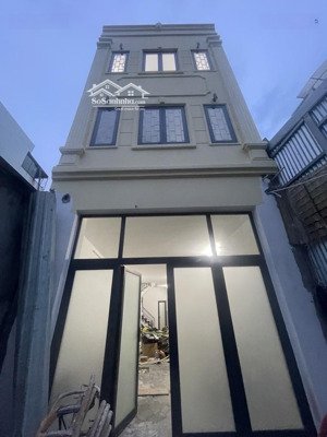 bán chdv 4 tầng -khu kiều đàm quận 7 - hxh tránh - 5m x 18m - dòng tiền khủng - nhỉnh 9.5tỷ