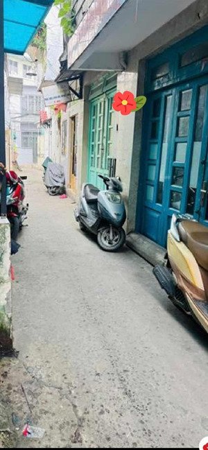 b.án nhà hẻm 205 huỳnh tấn phát - 44m2 - ngang 3,7m - nhà đẹp ở ngay - khu an ninh - chỉ 4,7 tỷ.