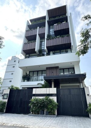 bán nhanh khuôn đất thảo điền xây cao tầng 240m2 chỉ 46tỷ khu an ninh xây toà nhà & căn hộ dịch vụ