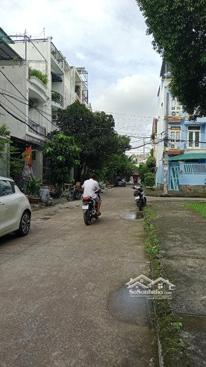 không gian sống xanh, hẻm xe hơi ngủ trong nhà, 4 tầng 4 pn, gần st emart 2