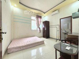 cho thuê studio cửa sổ thoáng, full nội thất, gần cầu sài gòn