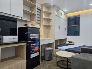 thanh lãm - hà đông - 7 tầng full nội thất ô tô tải đỗ cửa doanh thu 100tr/tháng chỉ 22.8 tỷ