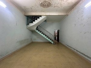 bán đất tặng nhà 2 tầng cũ tuyến 2 đường tôn đức thắng, hồng bàng. lh 