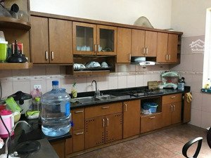 người đẹp đường giải phóng vị trí đỉnh chóp, 20m ra ô tô tránh