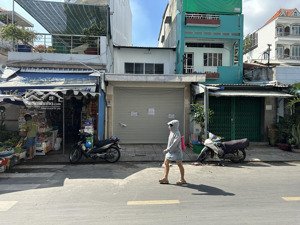 cho thuê nhà mặt tiền số 27 trần chánh chiếu, phường 14, quận 5