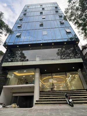 siêu phẩm phố xuân đỉnh: 150m2 - 8 tầng - có hầm - mặt tiền 10m - pccc chuẩn - 78tr/th