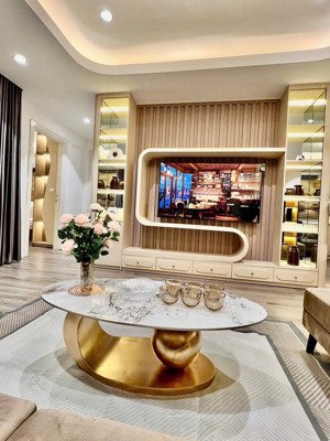 chính chủ bán căn góc 3 ngủ, 2wc, 7.5 tỷ không giảm giá. lh 