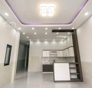 cần bán nhanh nhà, 670tr, 55m2, tặng nội thất