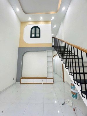 bán nhà 1trệt 1lửng, 1sẹc đường man thiện, khu vip p.tăng nhơn phú a q9